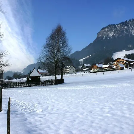 Apartment Edelweiss - Fis - Ferien Im Salzkammergut Tauplitz